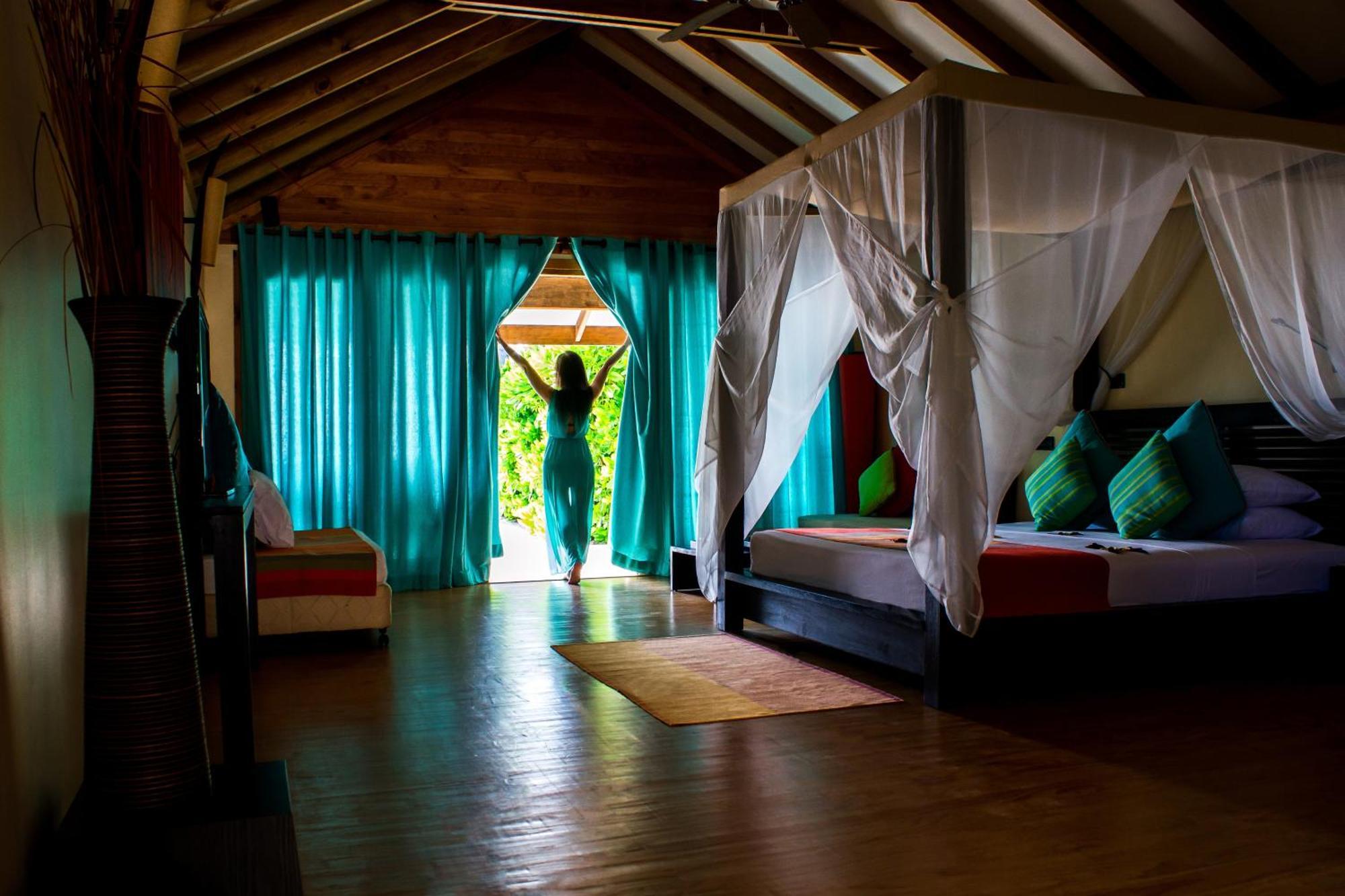 Villa Praia Premium com Banheira de Hidromassagem